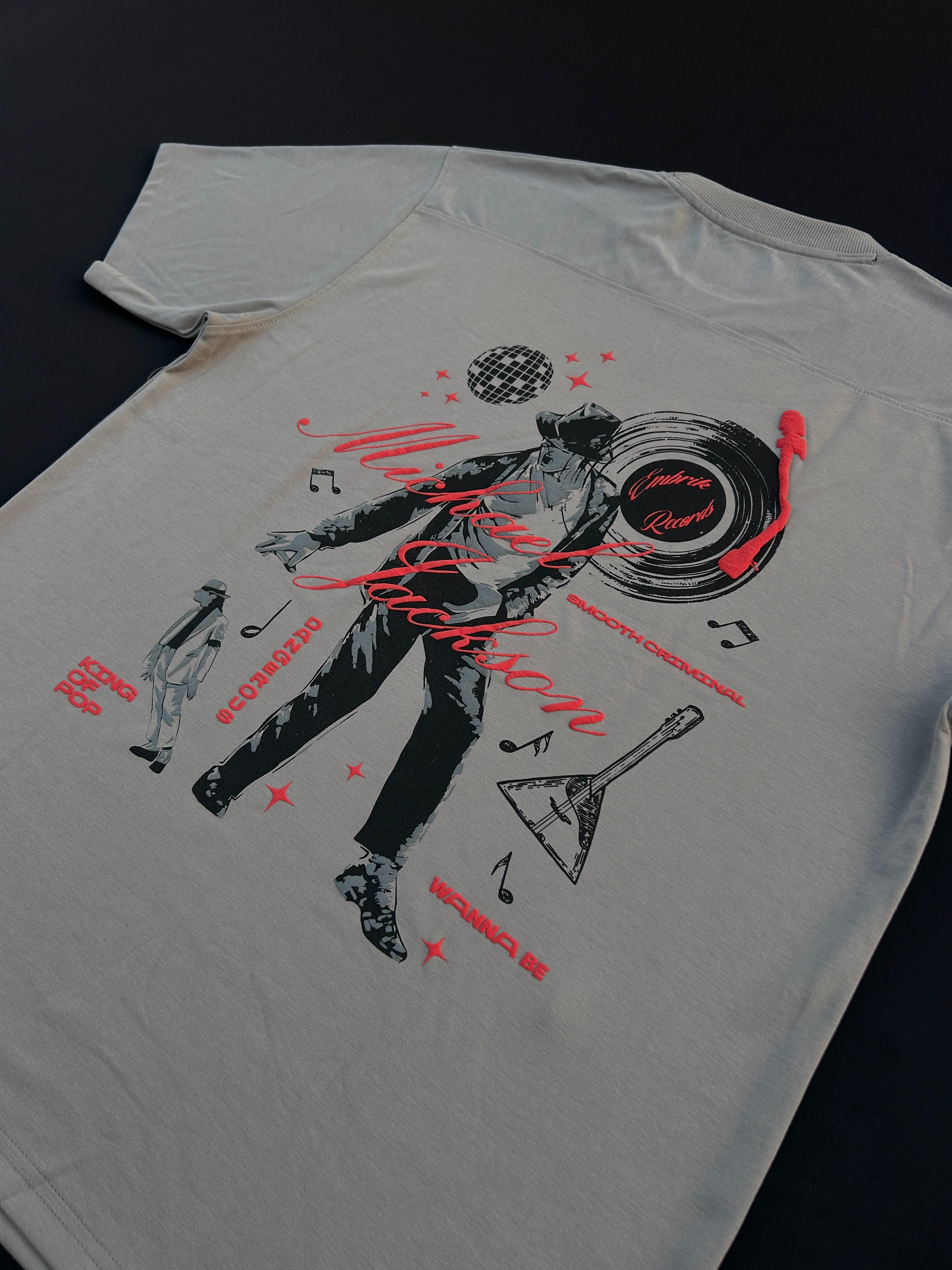 over sized T-shirts